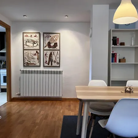 Apartman Escarra - Reformado, Acogedor Y Luminoso, Con Garaje Cubierto Y Ascensor By Pirineos 360 Escarrilla